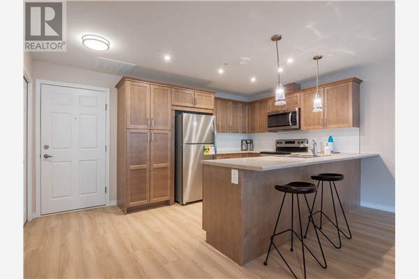 #404 3362 SKAHA LAKE Road,, Penticton