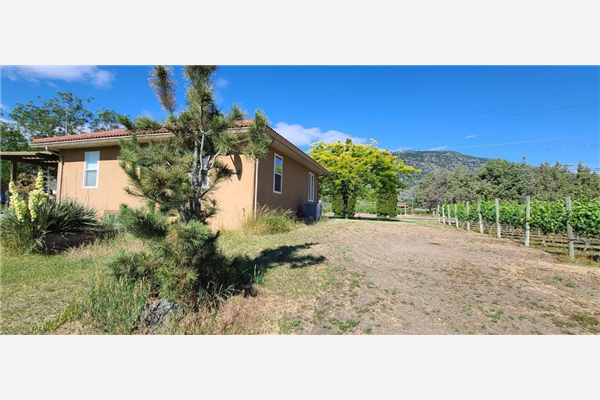 4401 107TH Street,, Osoyoos