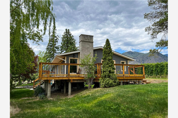 715 LOWE Drive,, Cawston