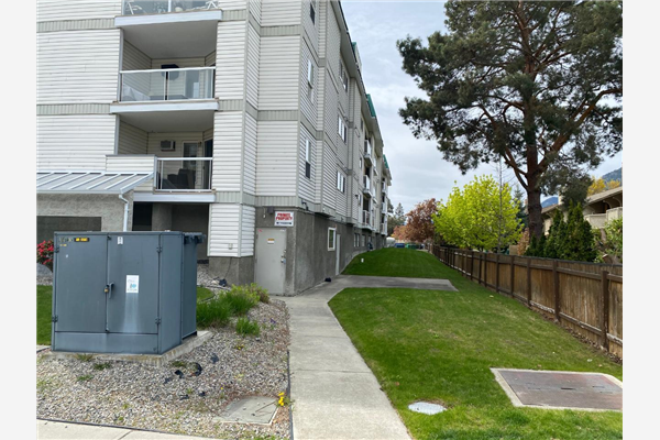 #109 298 YORKTON Avenue,, Penticton