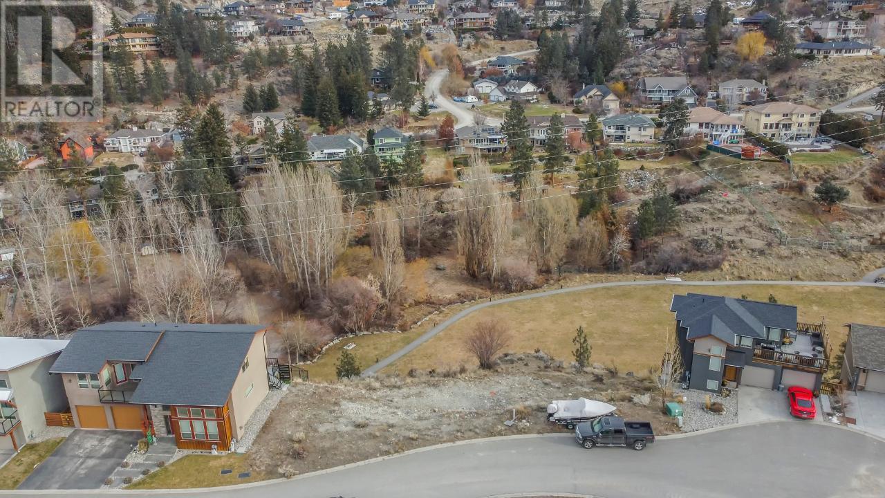 125 CABERNET Drive Unit# 32, #32