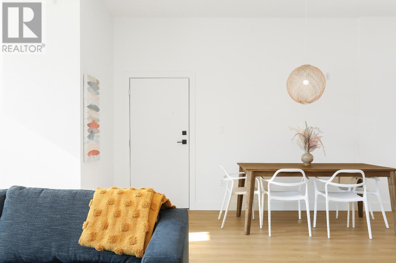 850 RAILWAY Lane Unit# 102/103, #102/103