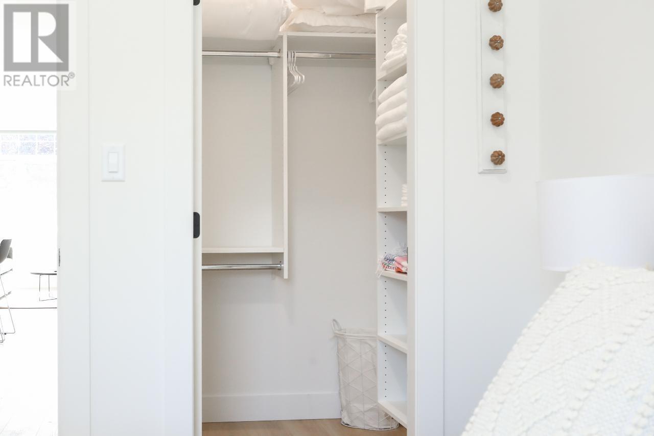 850 RAILWAY Lane Unit# 102/103, #102/103