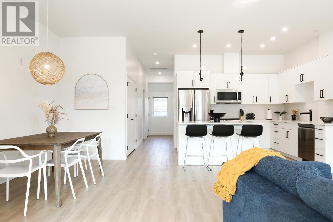 850 RAILWAY Lane Unit# 102/103, #102/103