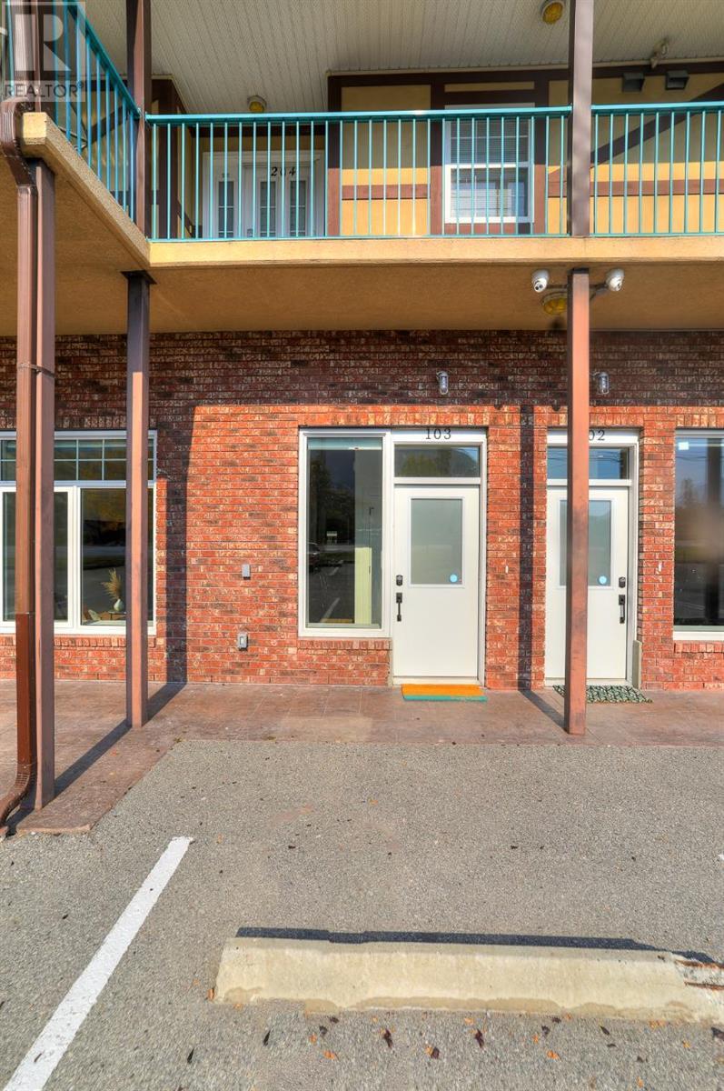 850 RAILWAY Lane Unit# 102/103, #102/103