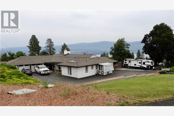 761 DOUGLAS Road,, West Kelowna