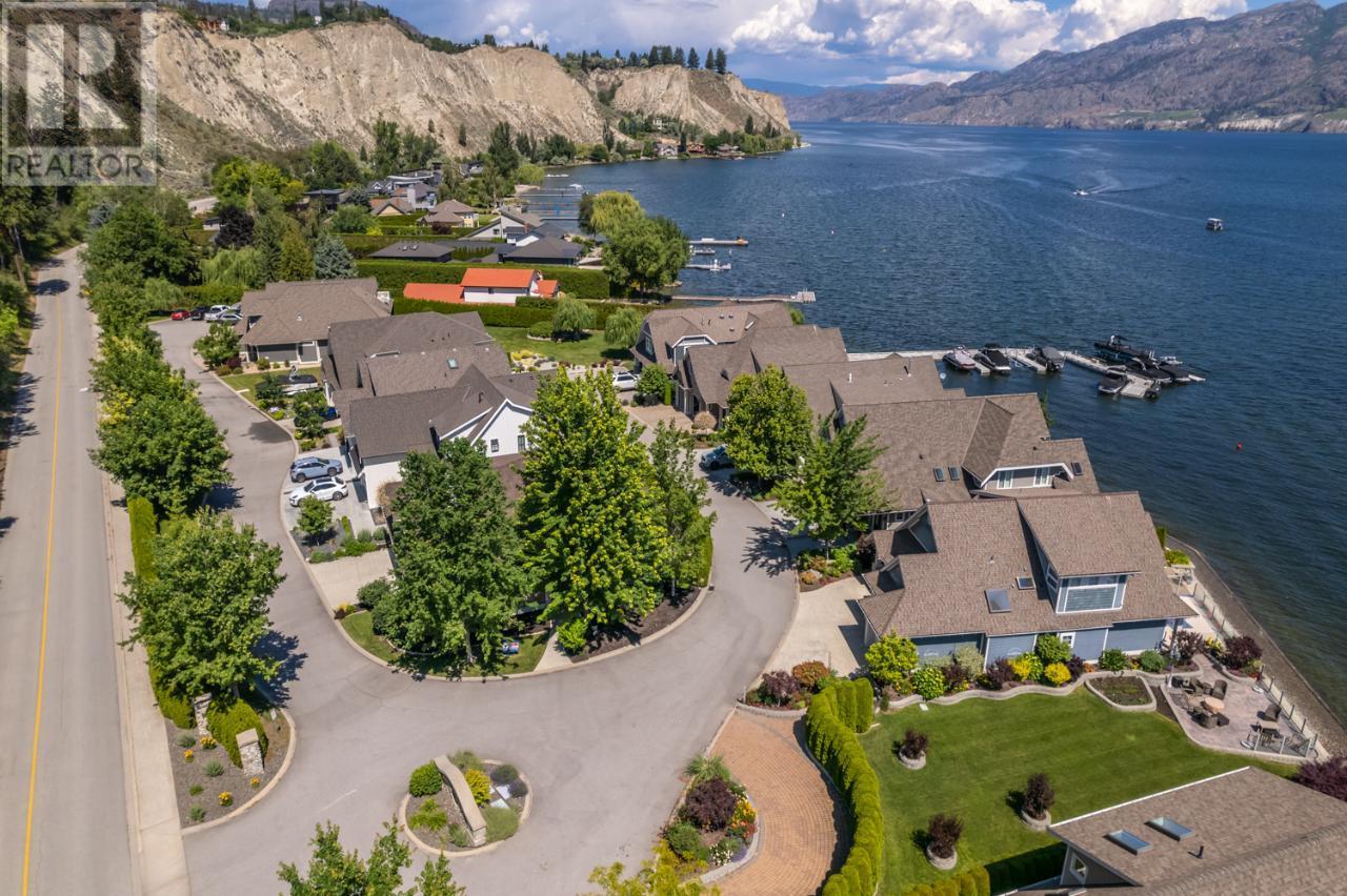 15419 LAKESHORE Drive Unit# 4, #4