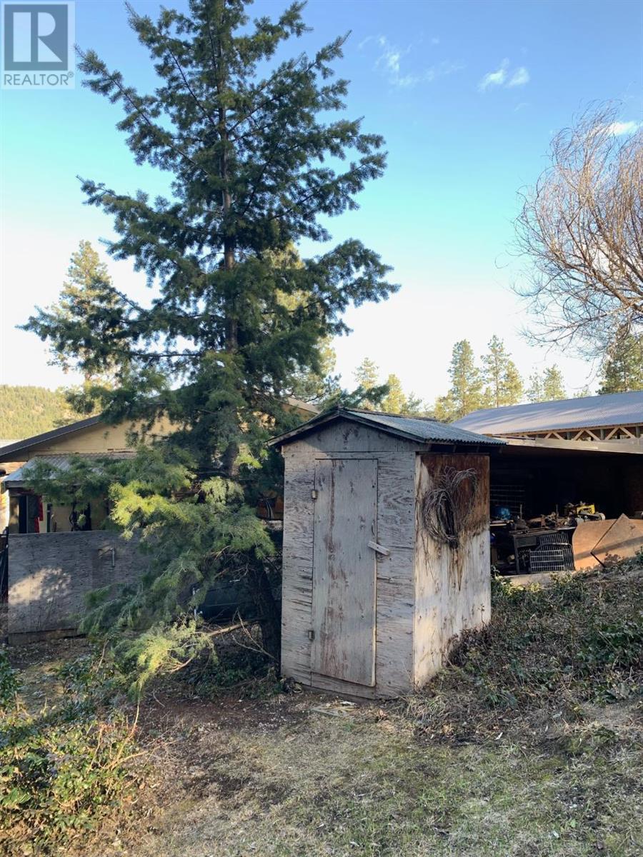 558 RELKEY Road
