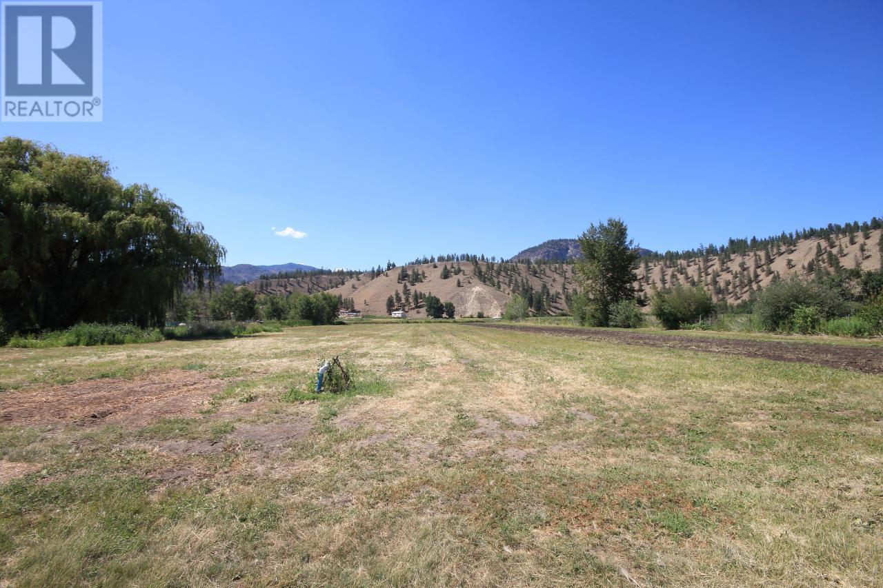 8046 RIVER Road