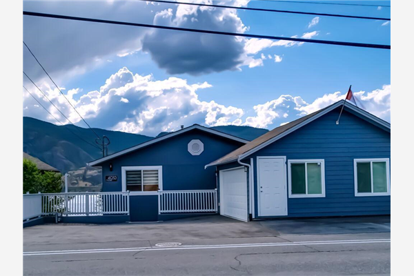 4013 LAKESIDE Road,, Penticton