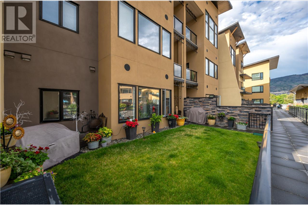 #208 3313 WILSON Street,, Penticton