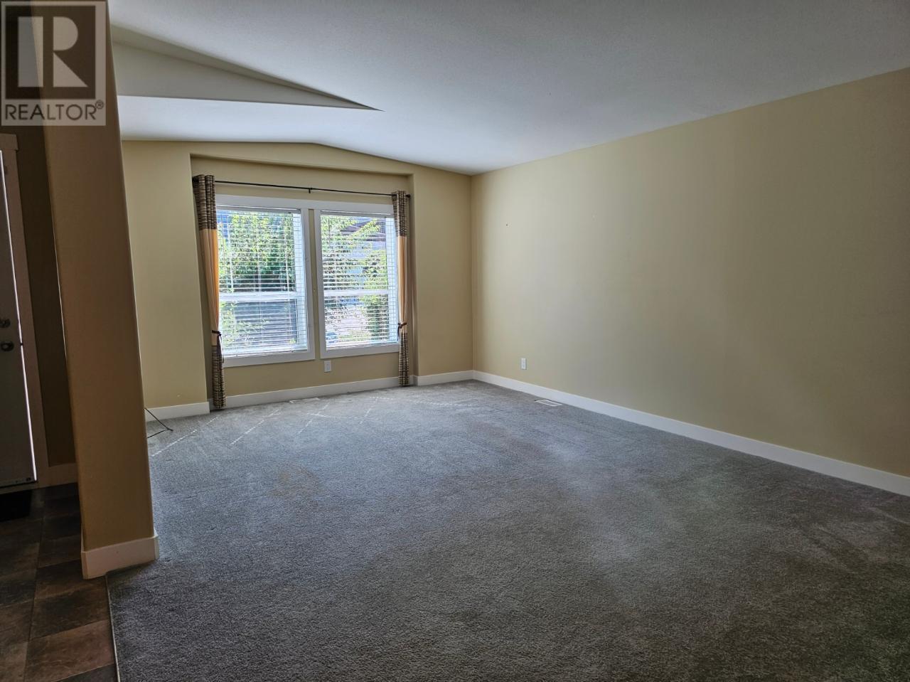 8300 GALLAGHER LAKE FRONTAGE R Unit# 77, #77