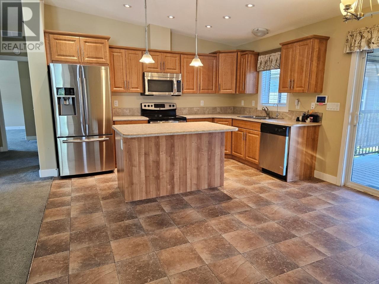 8300 GALLAGHER LAKE FRONTAGE R Unit# 77, #77