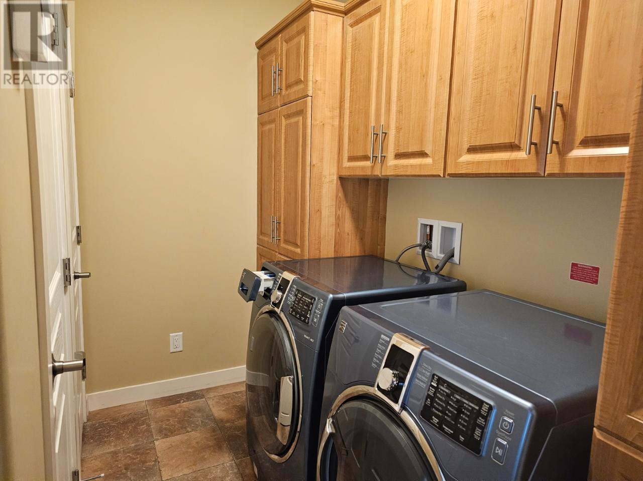 8300 GALLAGHER LAKE FRONTAGE R Unit# 77, #77