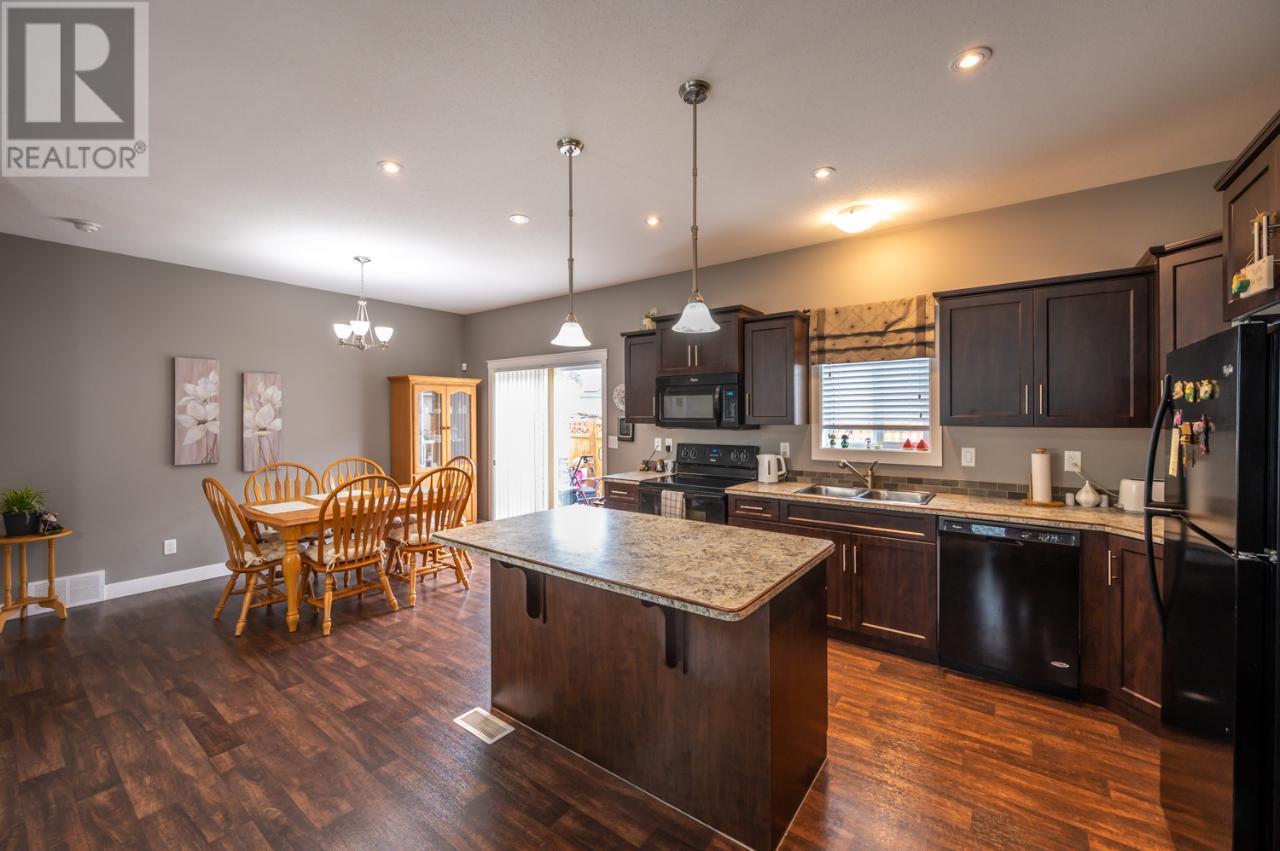 8300 GALLAGHER LAKE FRONTAGE R Unit# 26, #26