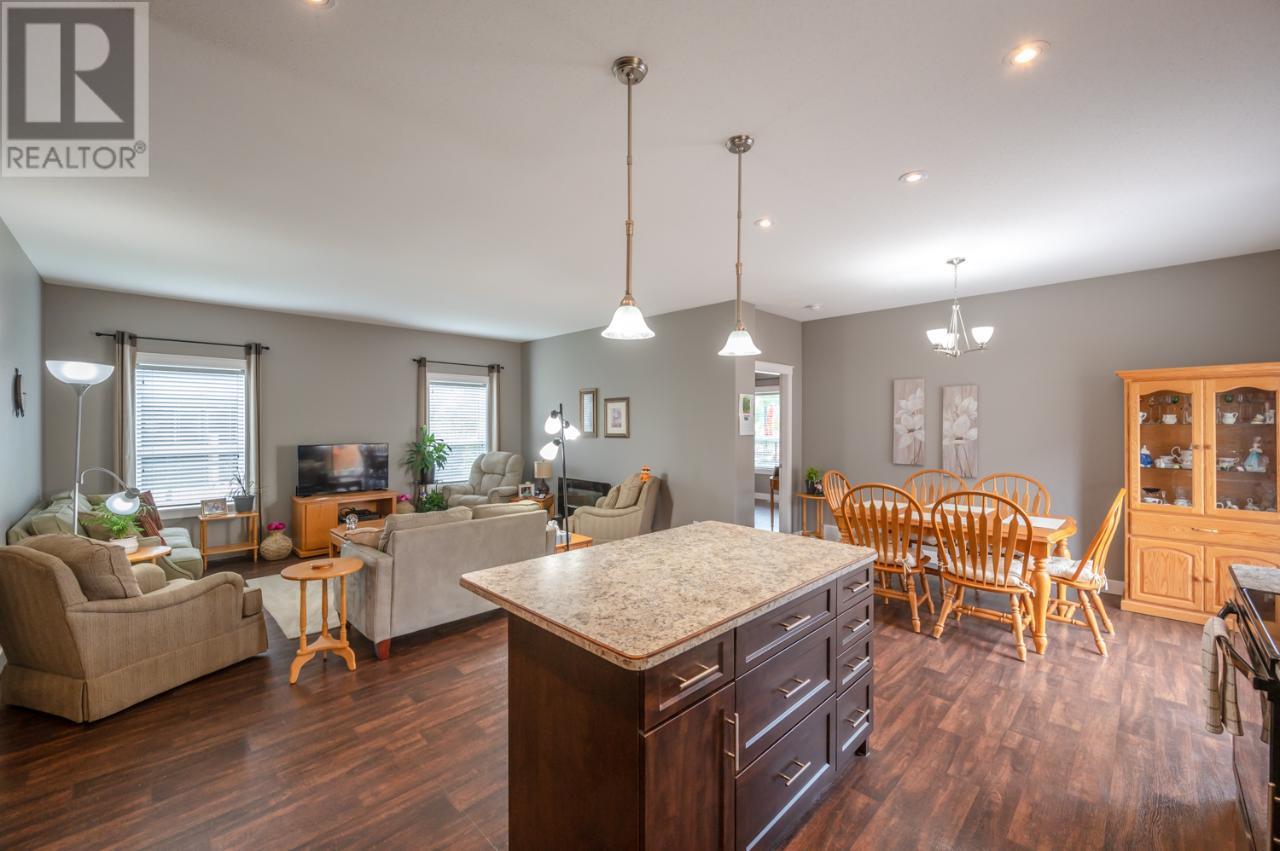 8300 GALLAGHER LAKE FRONTAGE R Unit# 26, #26