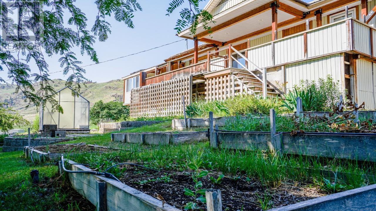 766 PONDEROSA Road