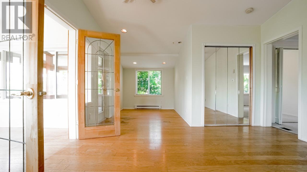 766 PONDEROSA Road