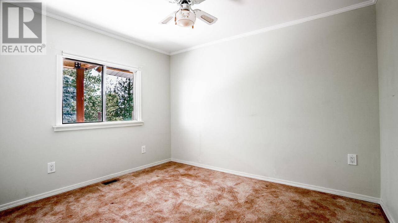 766 PONDEROSA Road