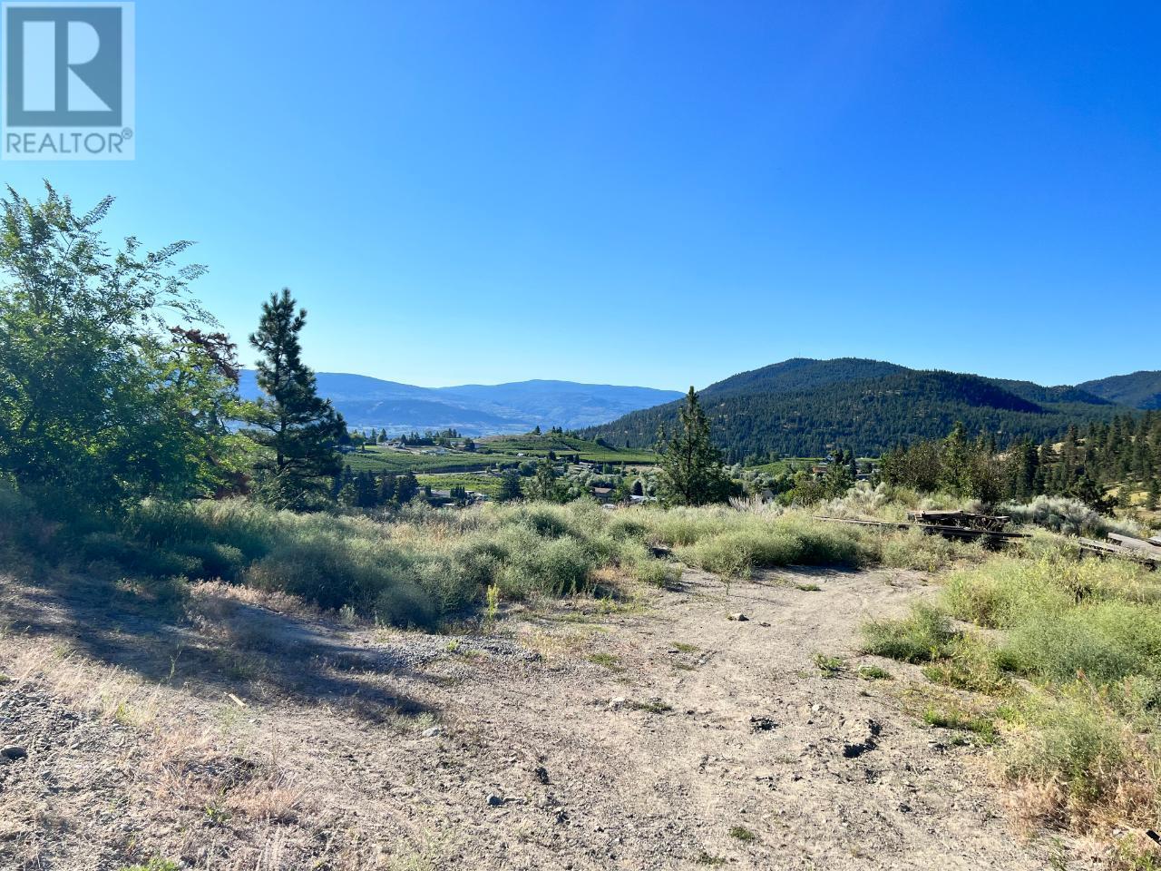 6709 VICTORIA Road Unit# 26, #26