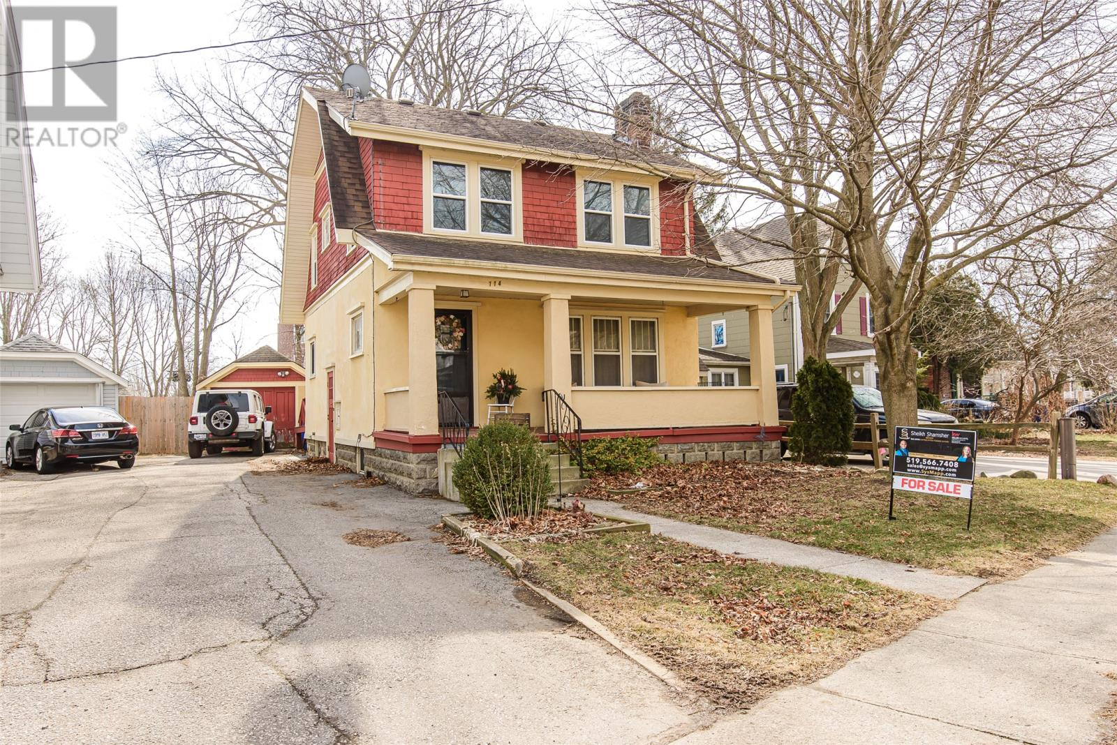 114 STANLEY AVENUE, (MLS® 3844822) See this property for sale in