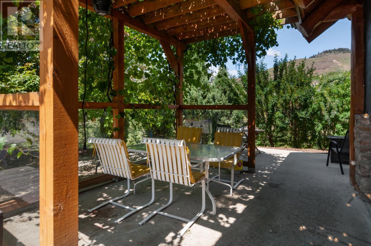 789 TOY CREEK Road