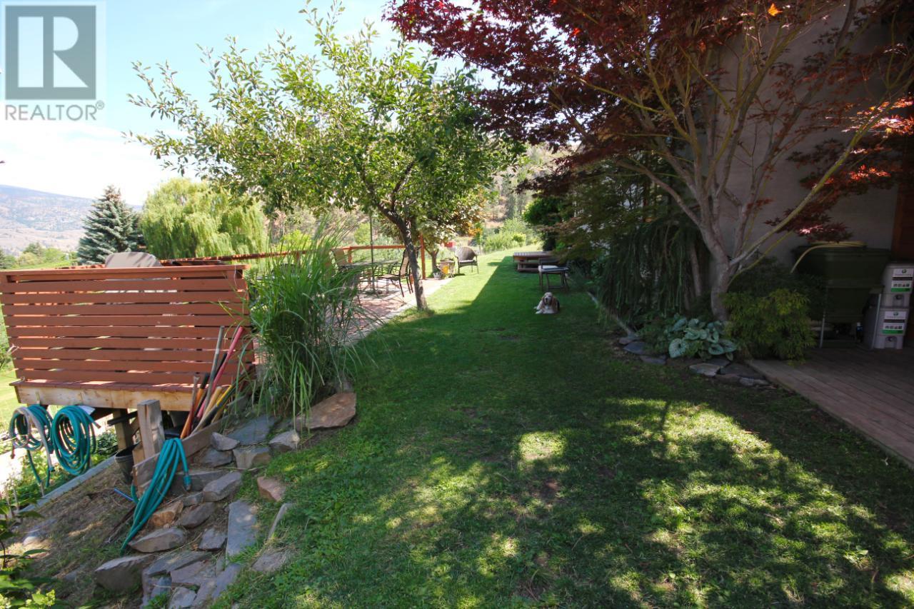 233 DOGWOOD Avenue