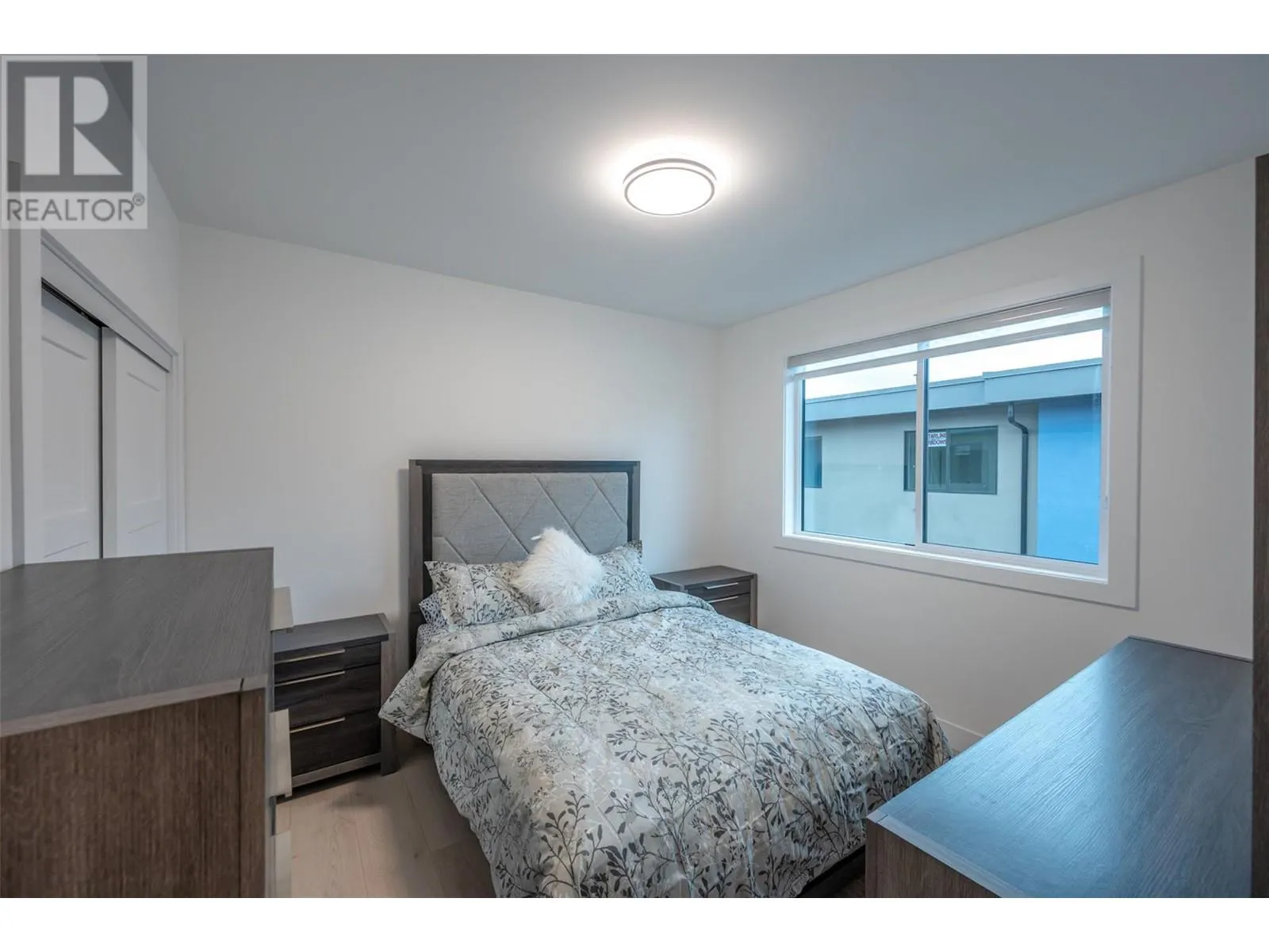 10615 ELLIOTT Street Unit# 105