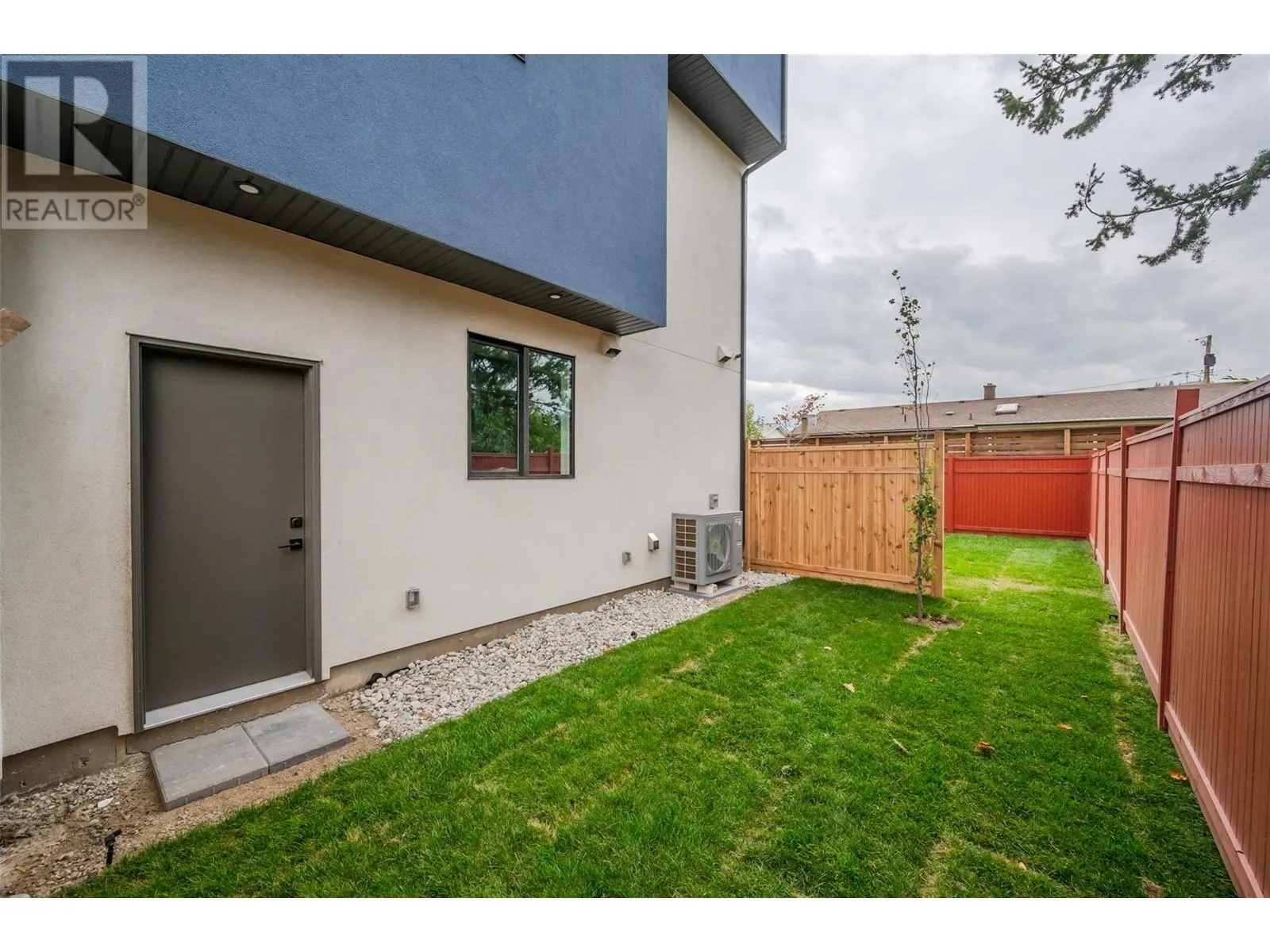 10615 ELLIOTT Street Unit# 104