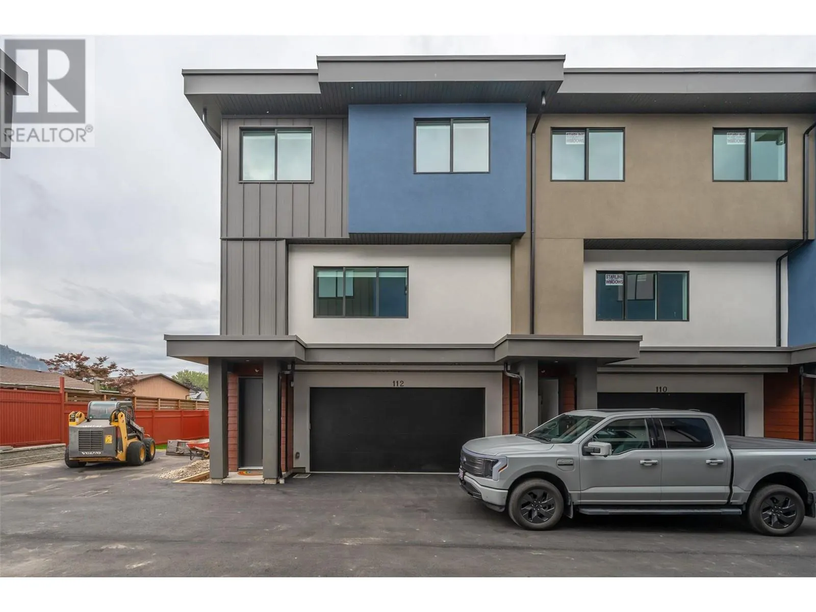 10615 ELLIOTT Street Unit# 108