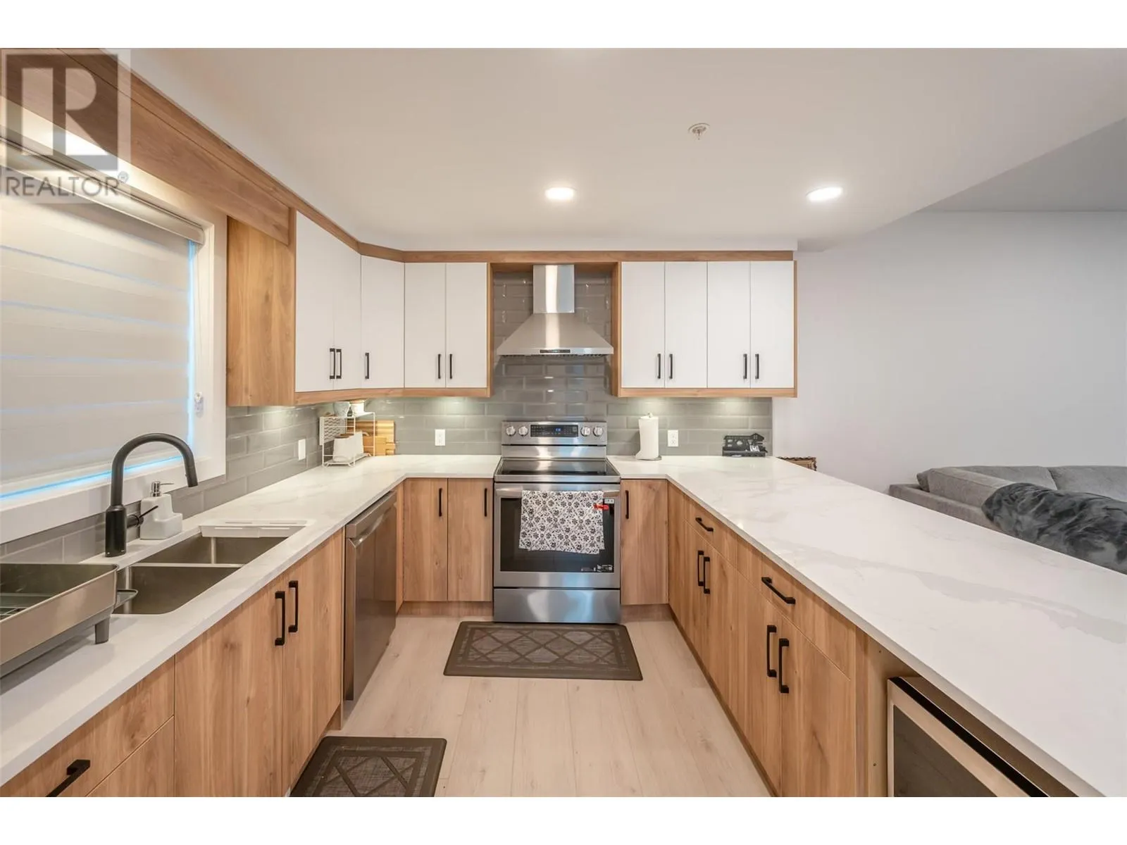 10615 ELLIOTT Street Unit# 108