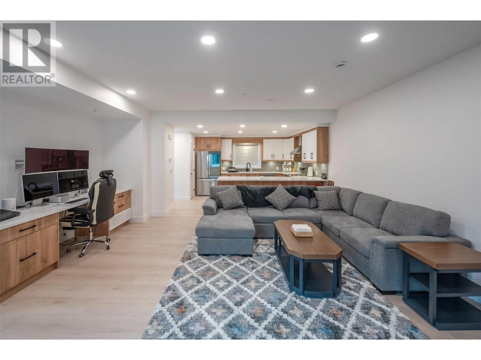 10615 ELLIOTT Street Unit# 109