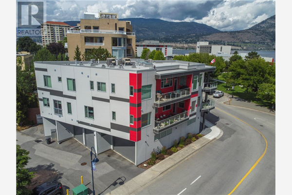 88 LAKESHORE Drive,, Penticton