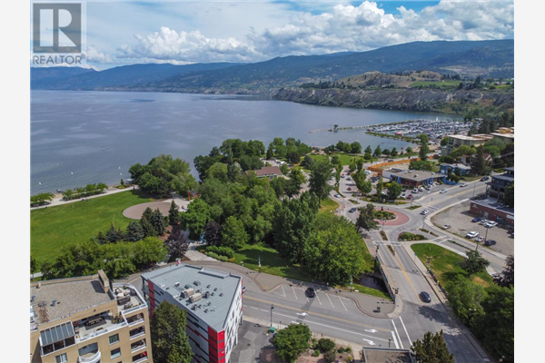 #301 88 LAKESHORE Drive,, Penticton