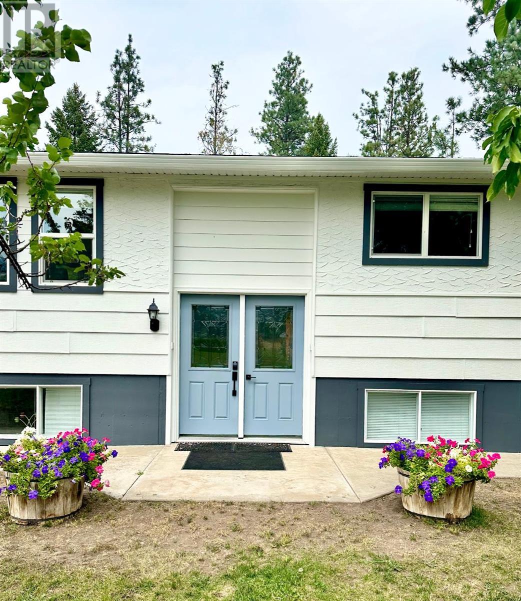 657 JOHNSON Crescent