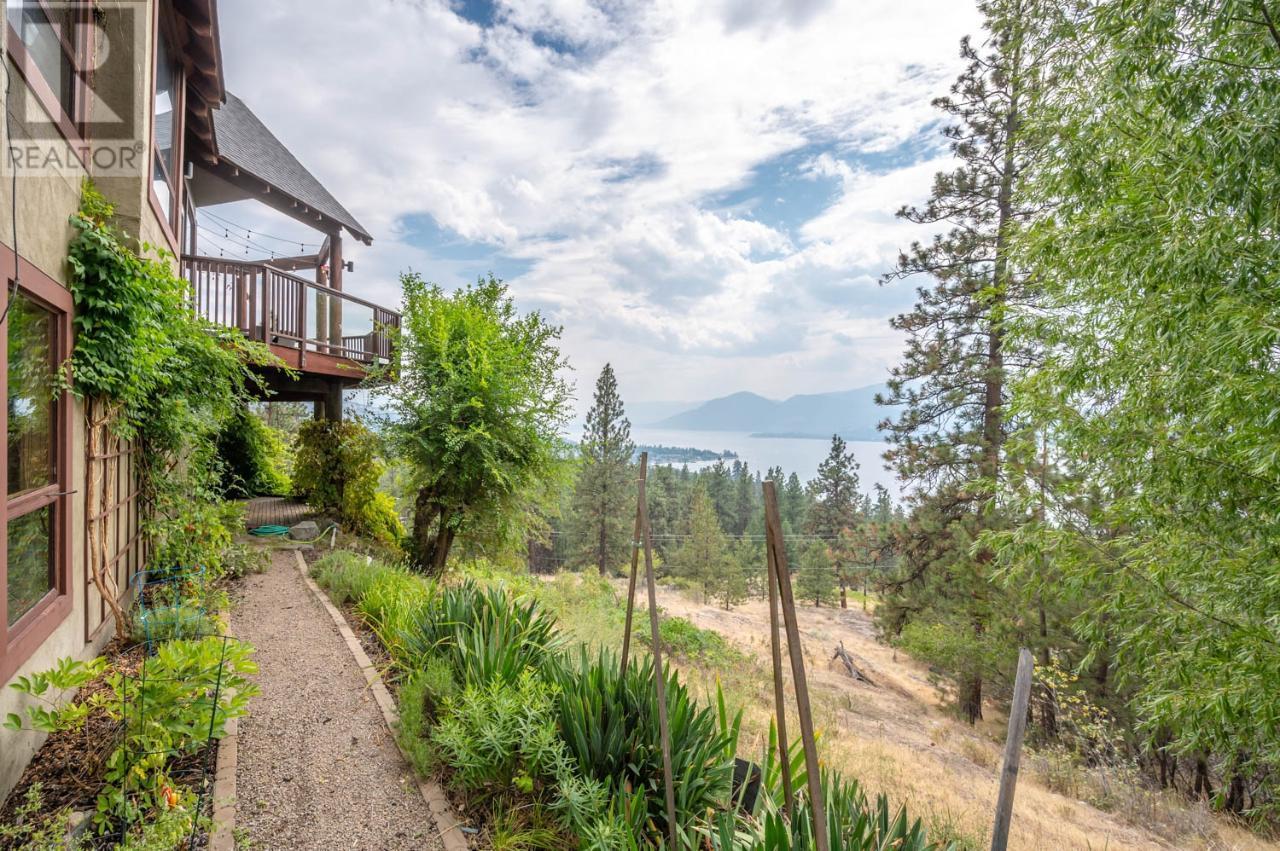 4920 NORTH NARAMATA Road