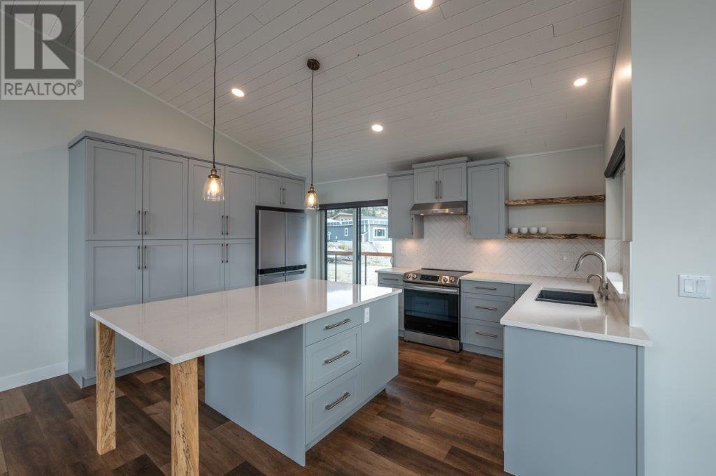 125 CABERNET Drive Unit# 12, #12