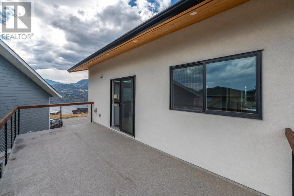 125 CABERNET Drive Unit# 12, #12