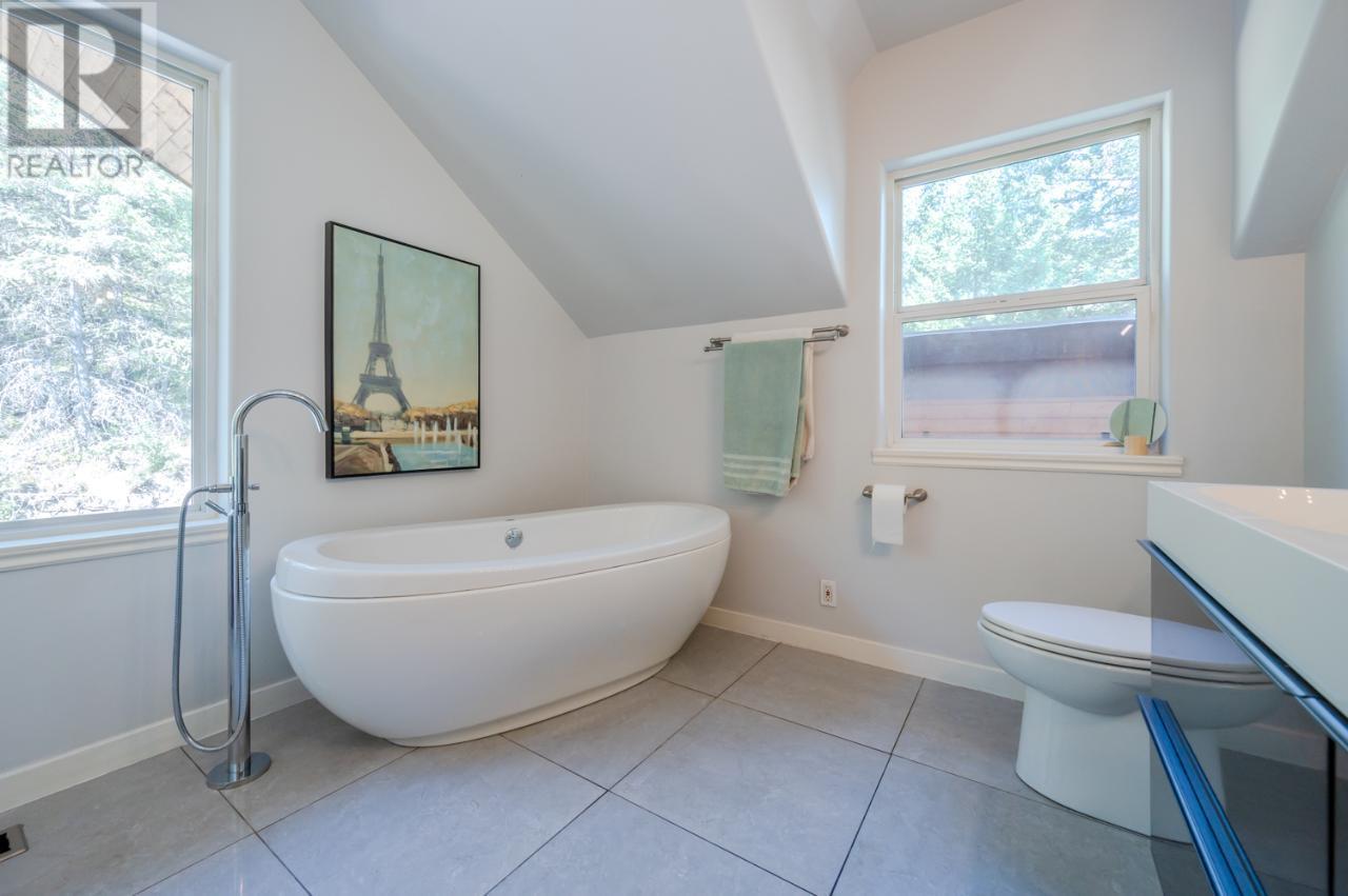 842 GRAND ORO Road