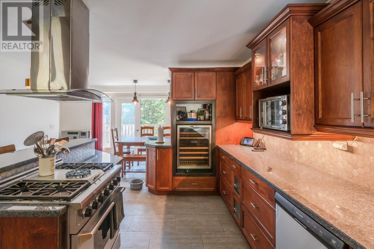 842 GRAND ORO Road