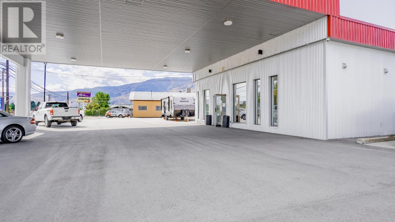 5668 HWY 97