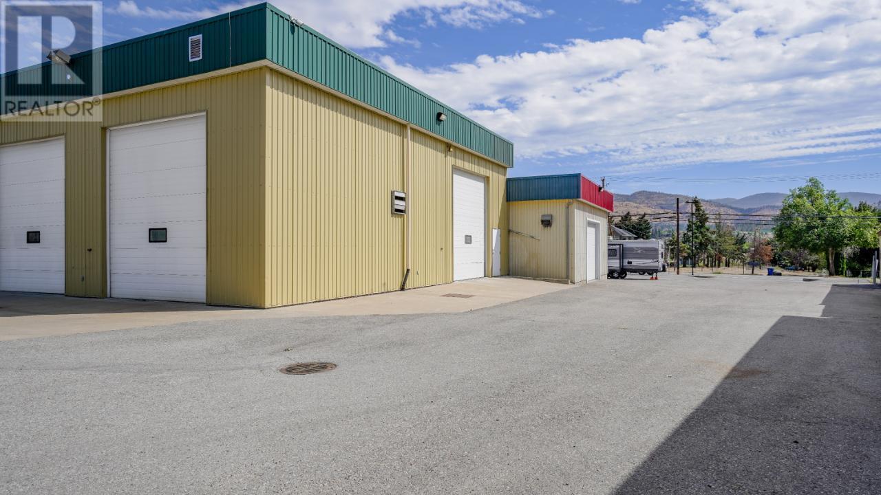5668 HWY 97
