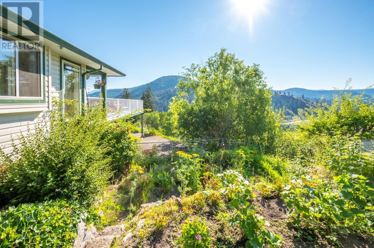 109 UPLANDS Drive