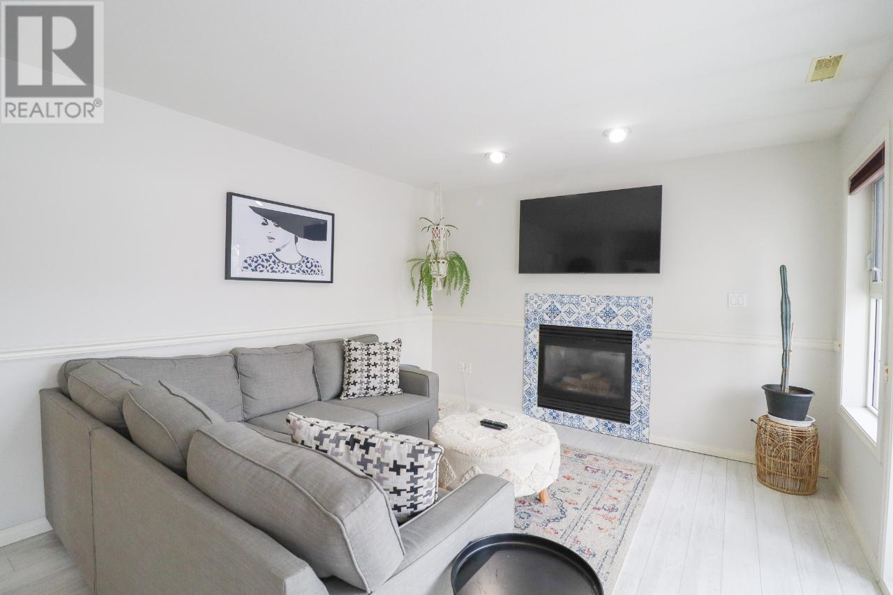 304 CARMEL Crescent