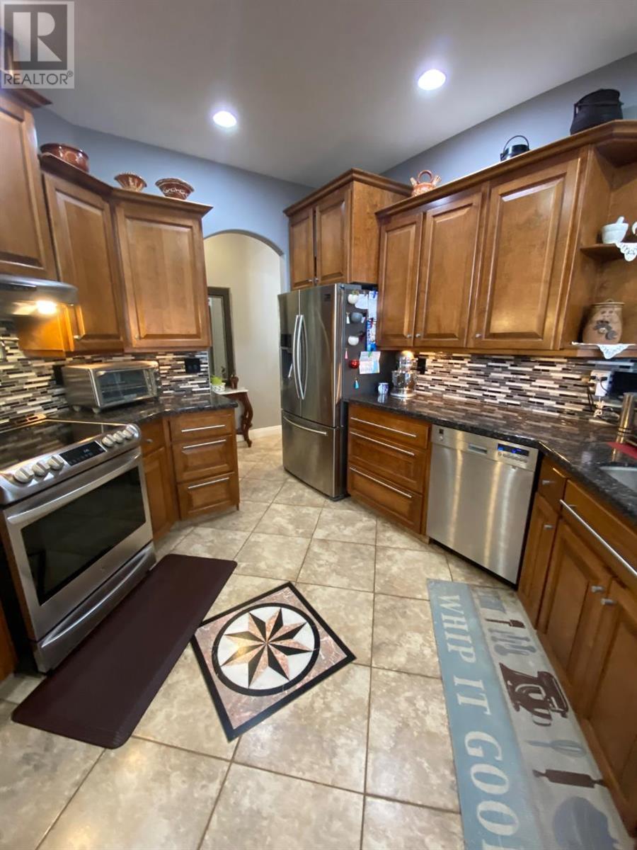 733 GOLDEN CURRANT Road