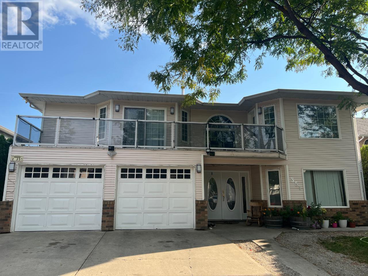 351 FIZET Avenue,