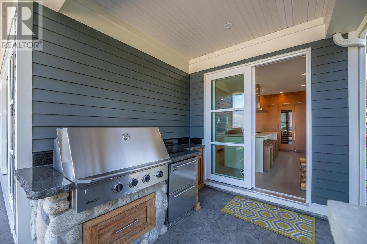 15419 LAKESHORE Drive Unit# 8, #8