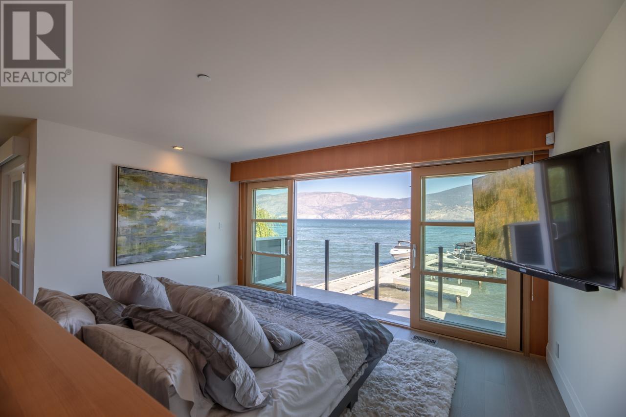 15419 LAKESHORE Drive Unit# 8, #8