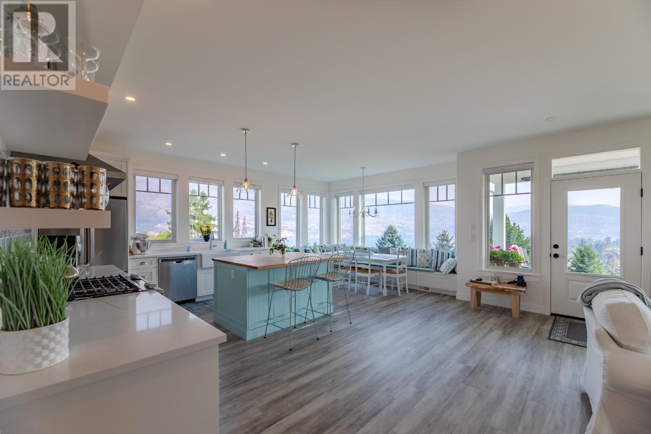 119 PINEVIEW Drive