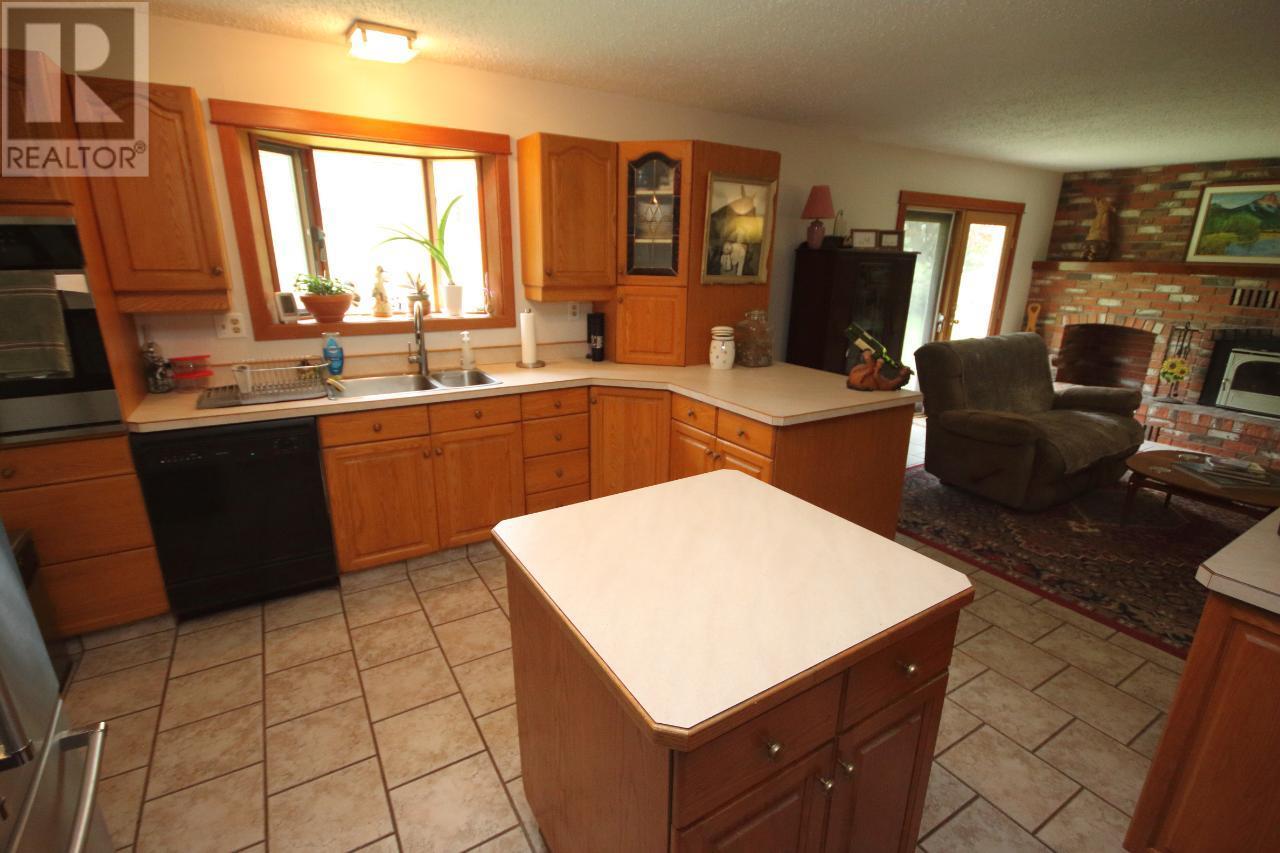 4301 MCLEAN CREEK Road